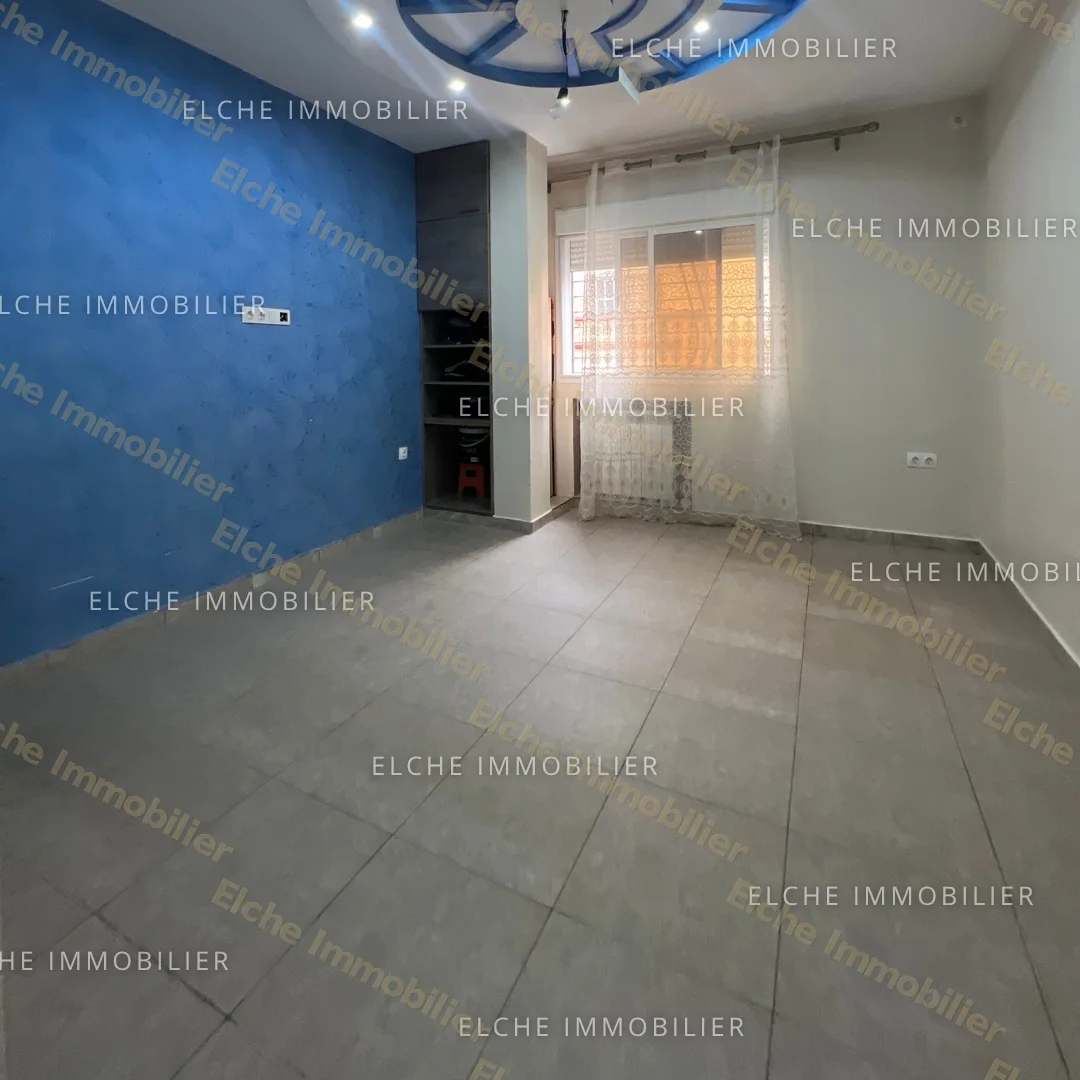 Villa R+2 à vendre