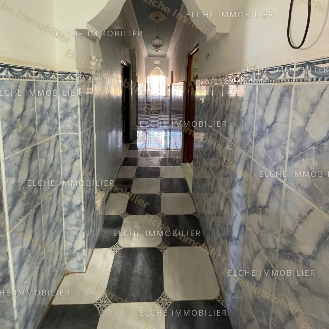 Villa R+1 à vendre