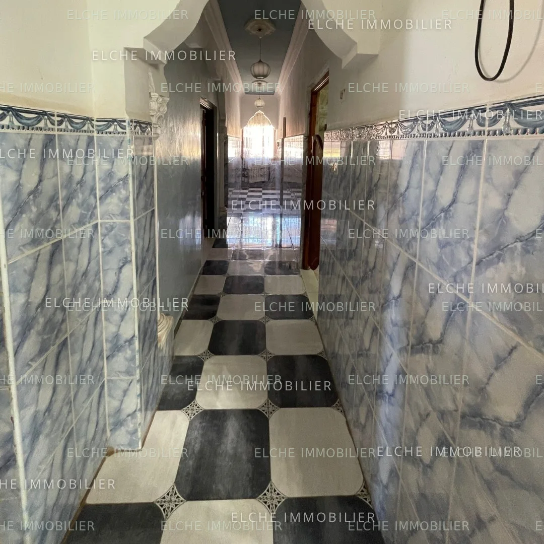 Villa R+1 à vendre