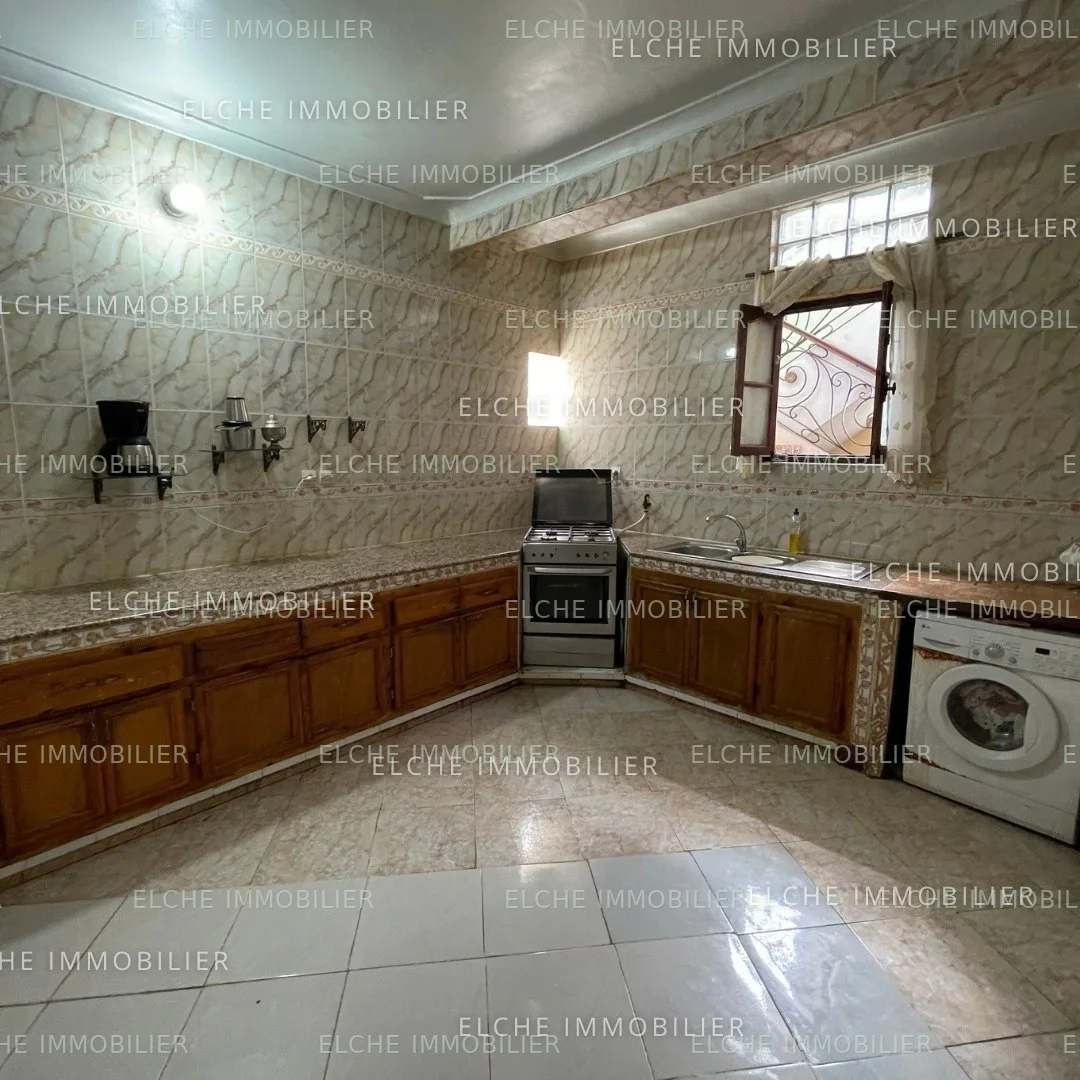Villa R+1 à vendre