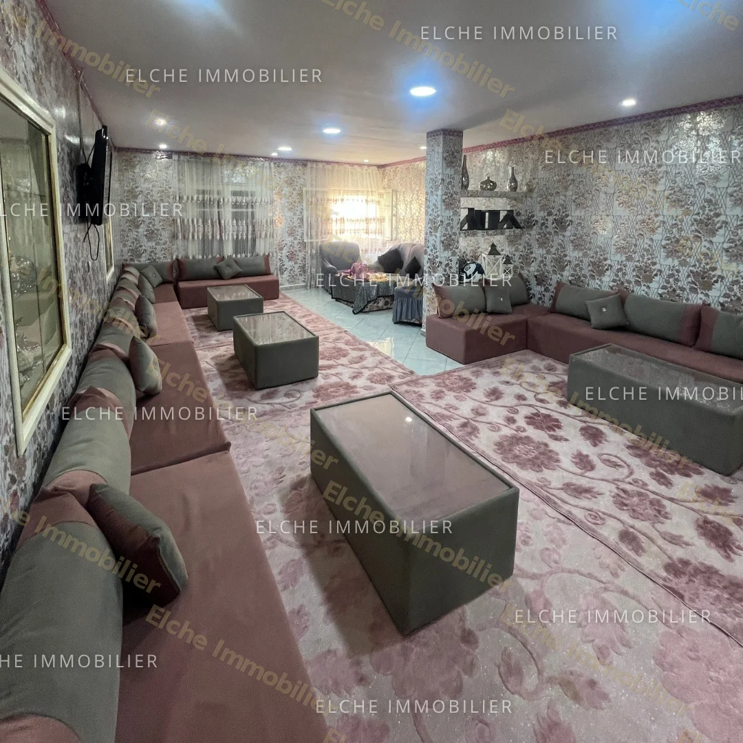 Villa R+2 à vendre