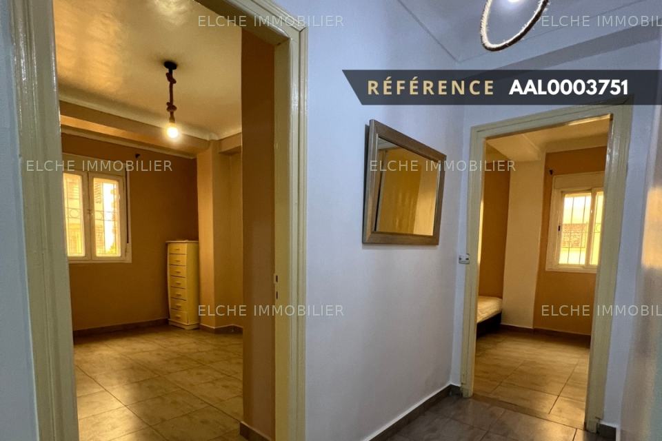 Appartement commercial F3 à Louer