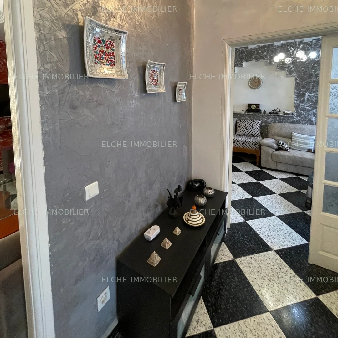 Villa R+2 à vendre