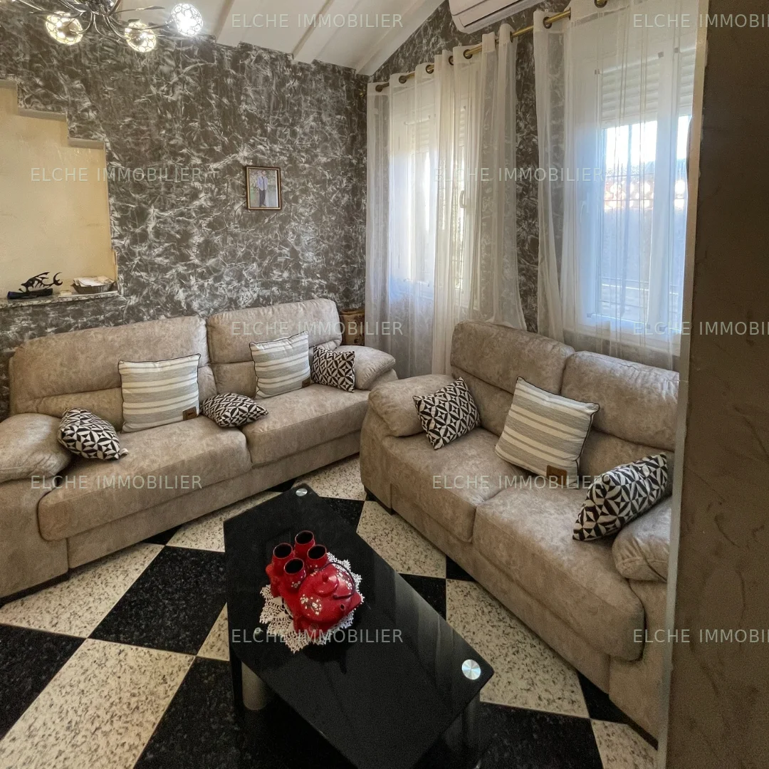 Villa R+2 à vendre
