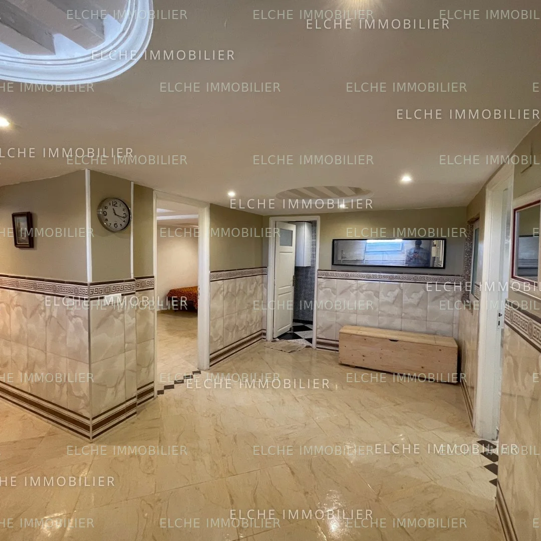Villa R+2 à vendre