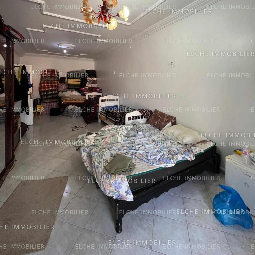 Villa R+1 à vendre