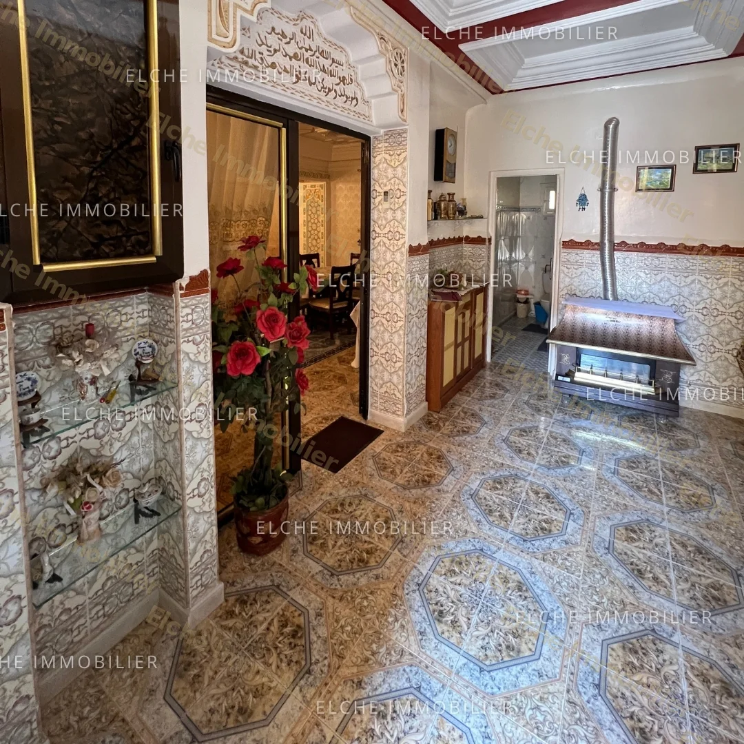 Villa R+2 à vendre