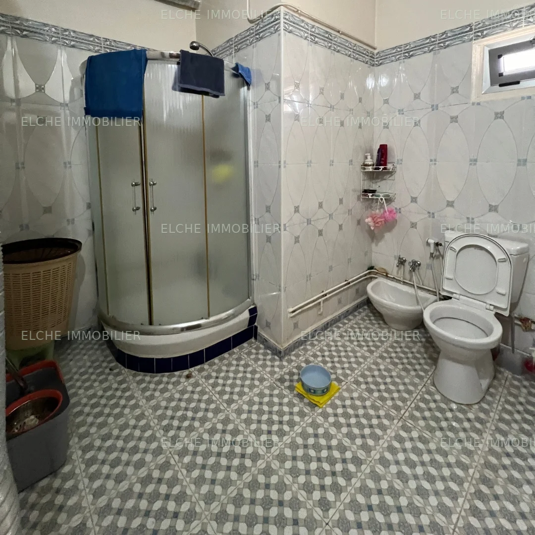 Villa R+2 à vendre