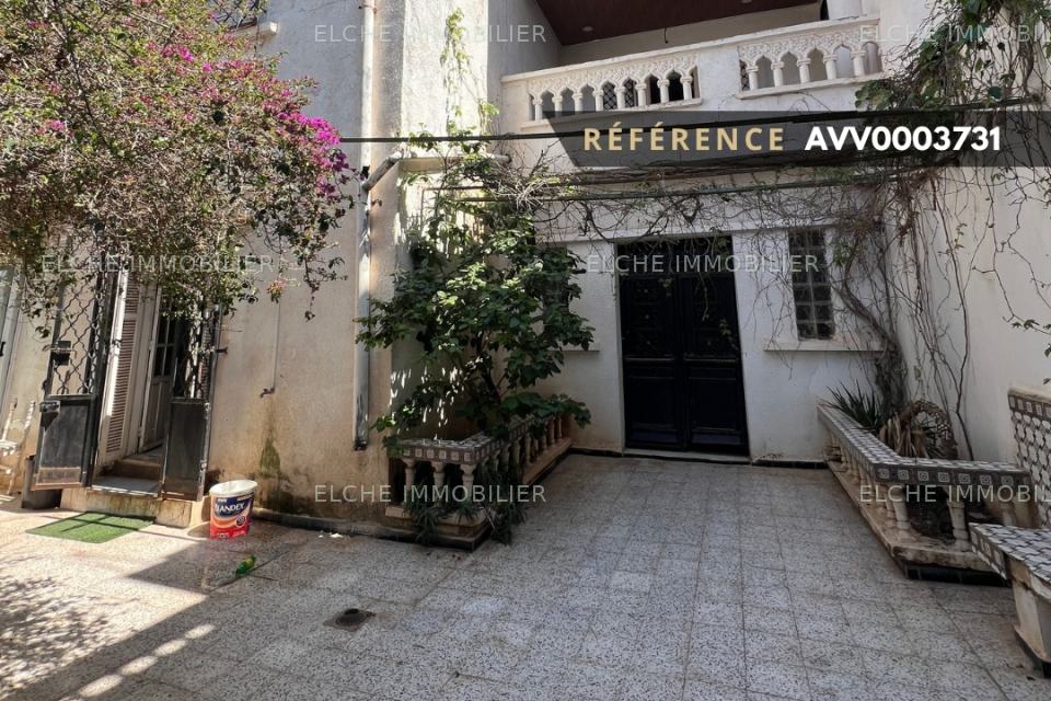 Villa ancien bâti R+1 à vendre
