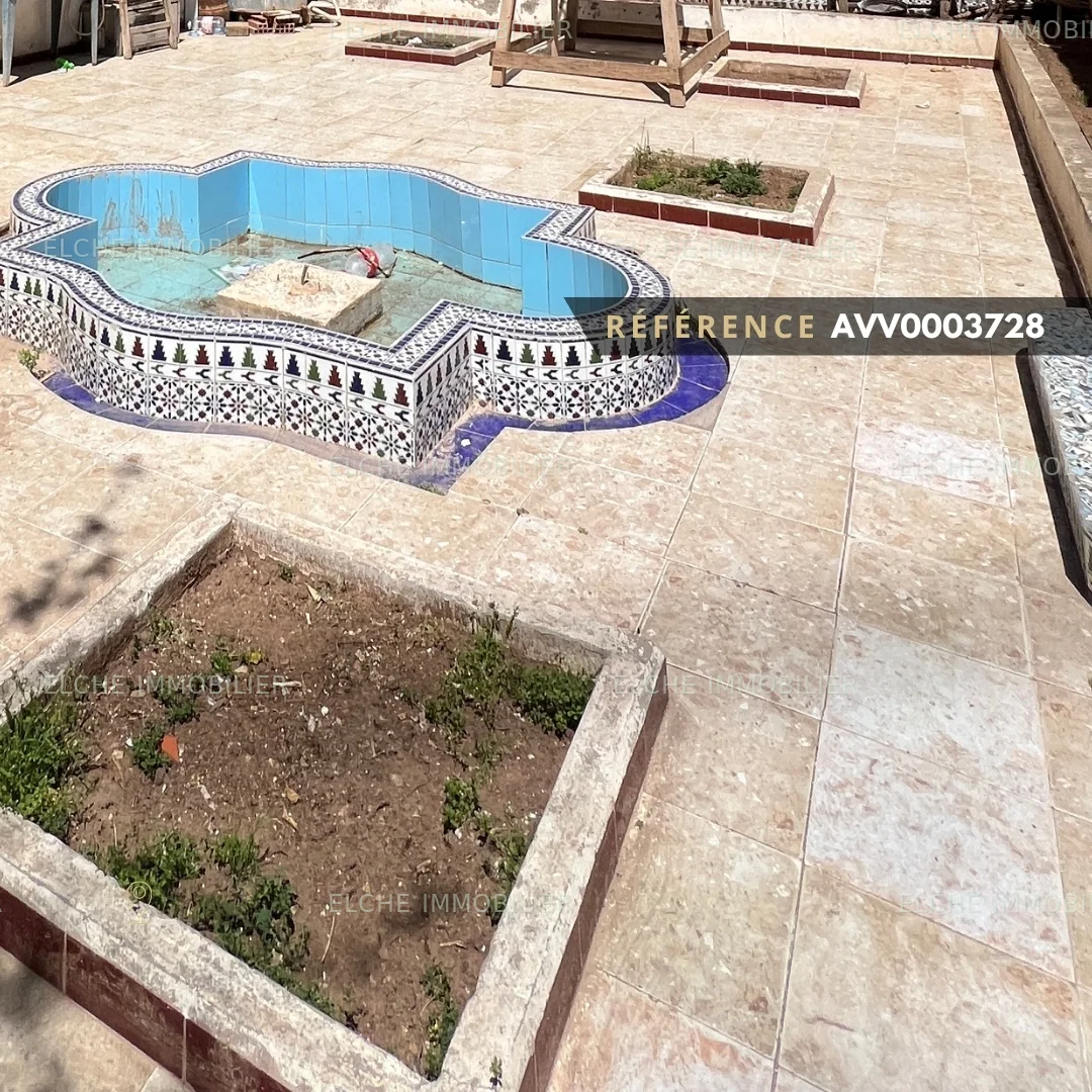 Villa R+1 à vendre