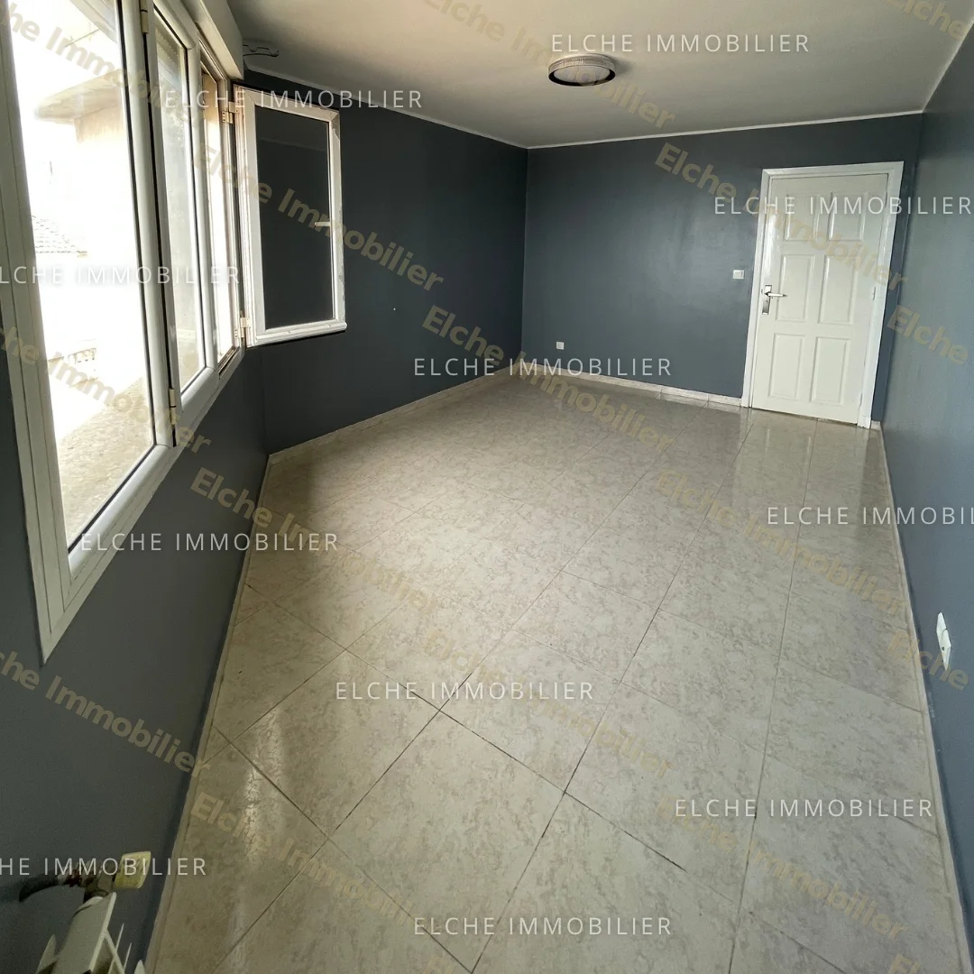 Appartement F4 à Louer