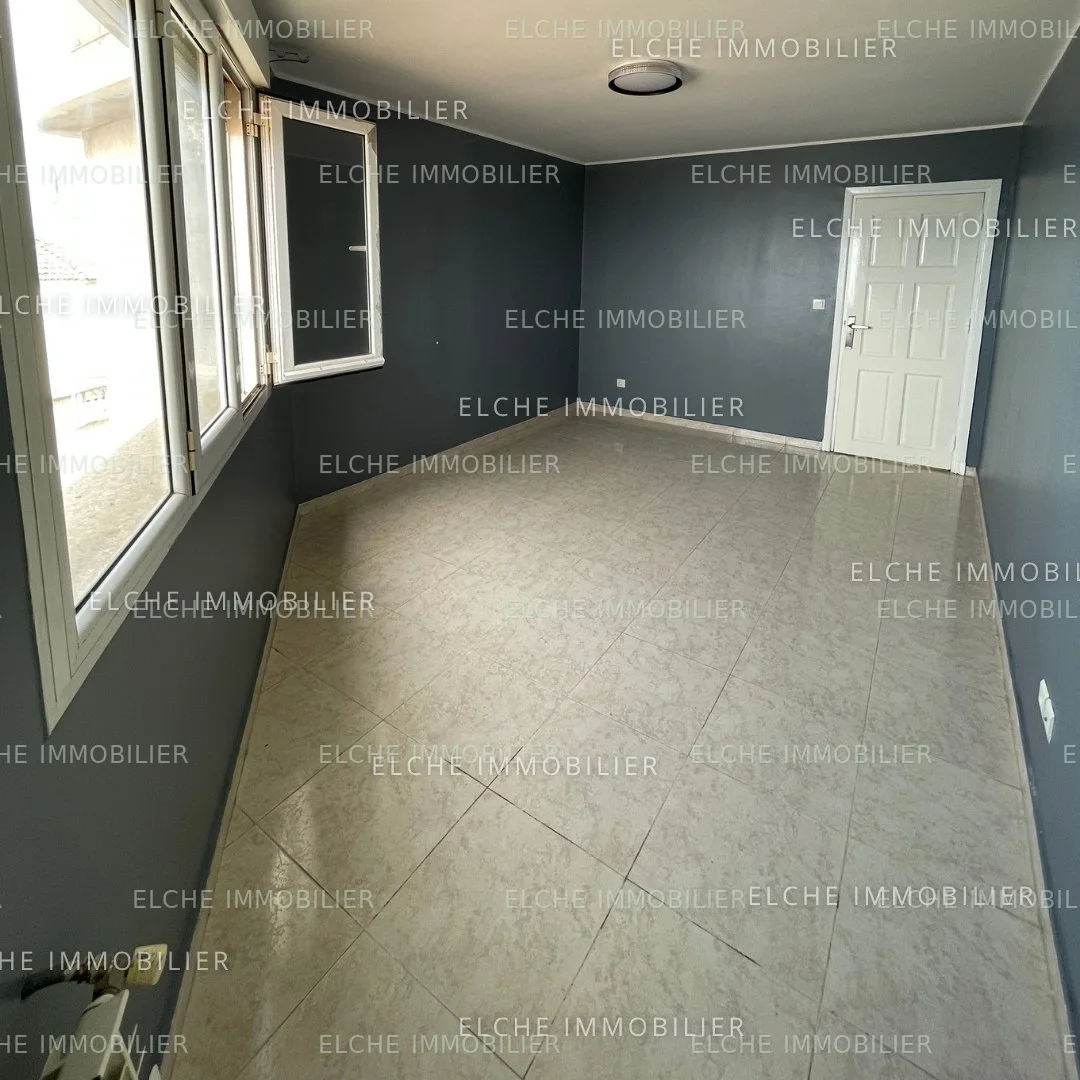 Appartement F4 à Louer