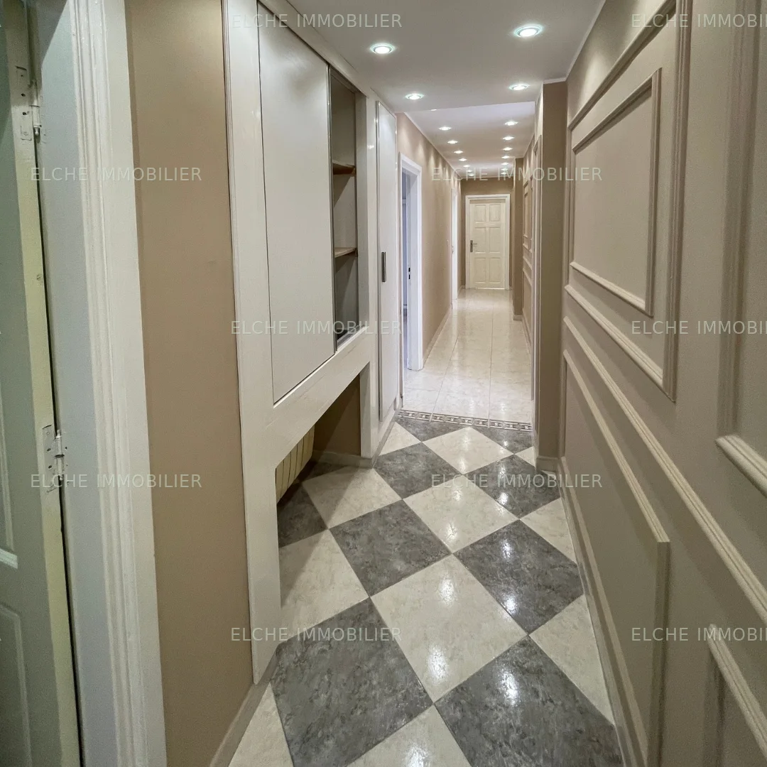 Appartement F4 à Louer