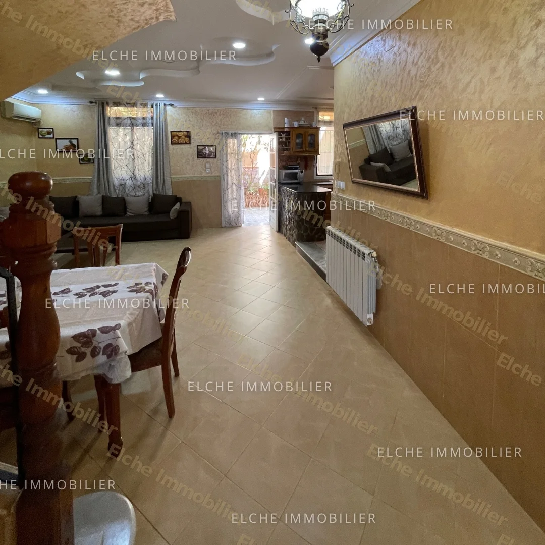 Villa R+2 à vendre
