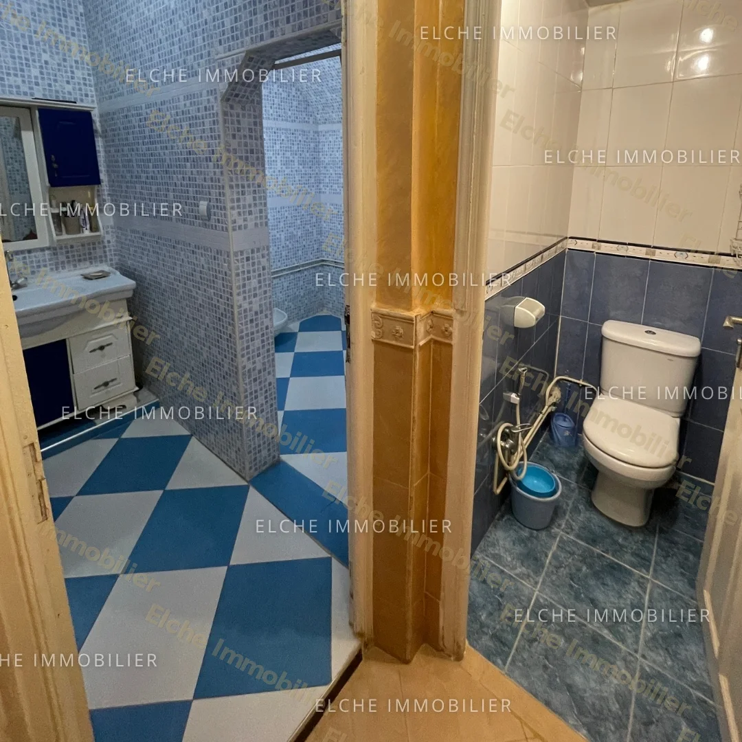 Villa R+2 à vendre