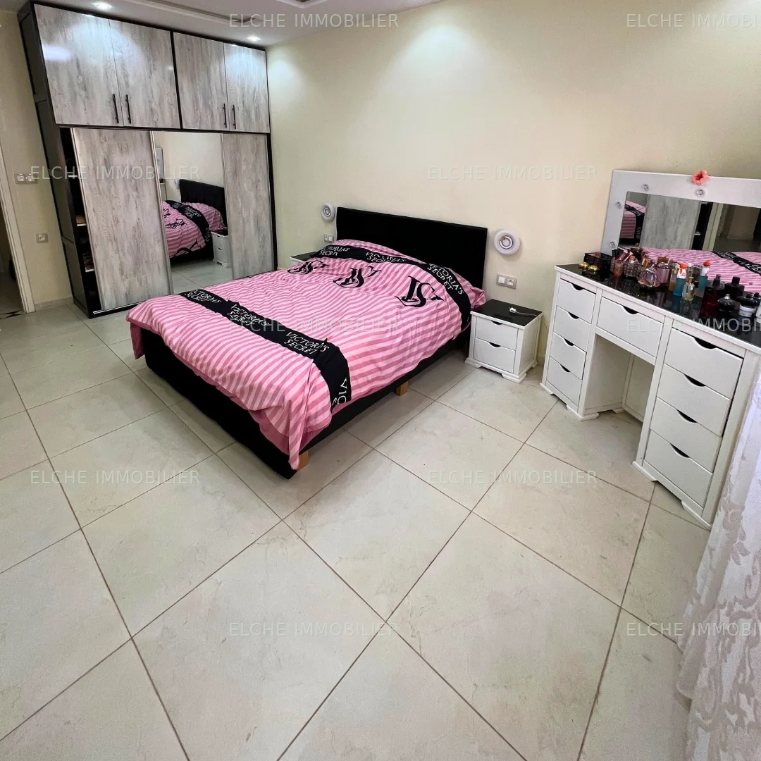 Villa R+1 à vendre