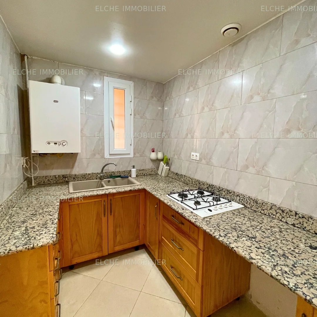 Villa R+2 à Vendre