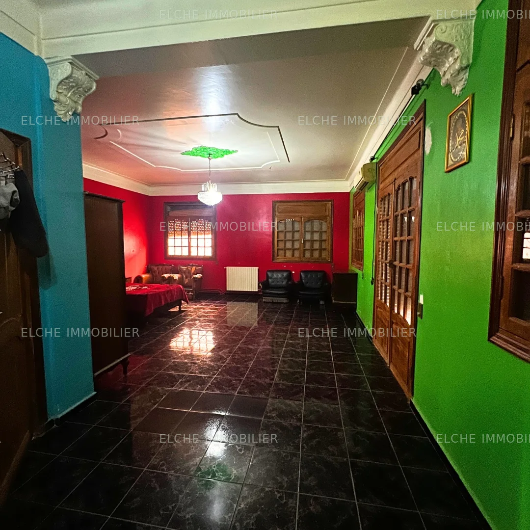 Maison R+1 à Vendre
