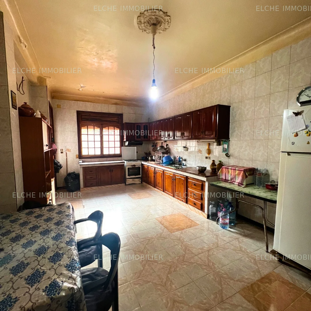 Maison R+1 à Vendre