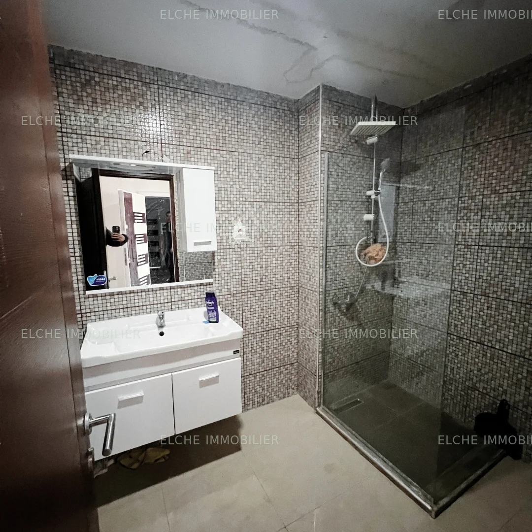 Appartement F4 à Loué