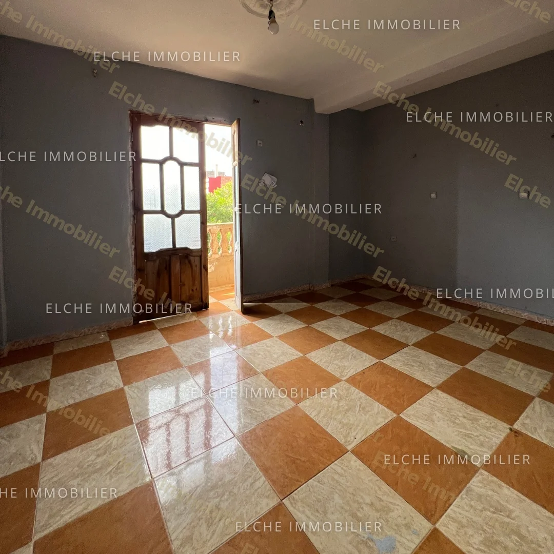 Villa R+2 à vendre