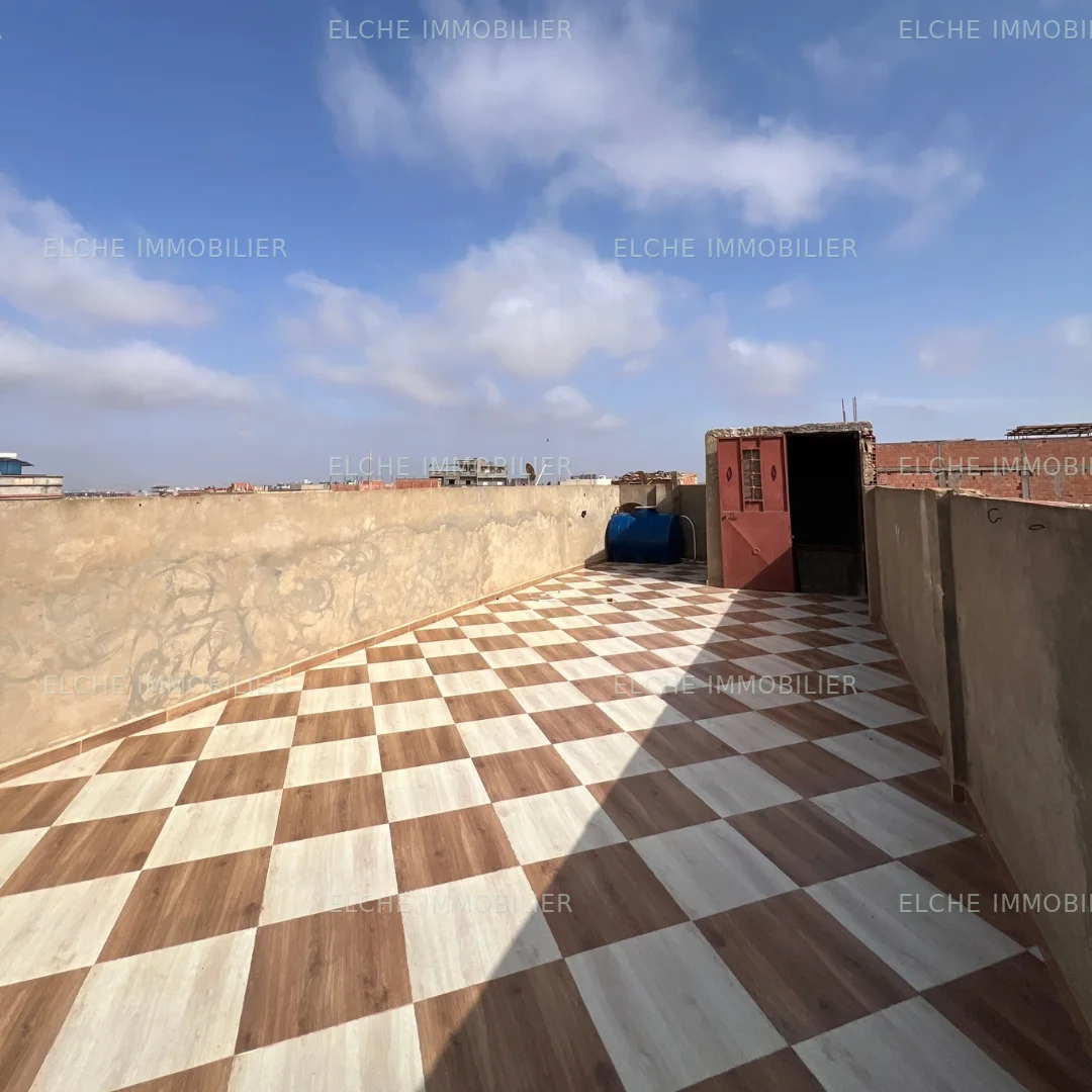Villa R+2 à vendre