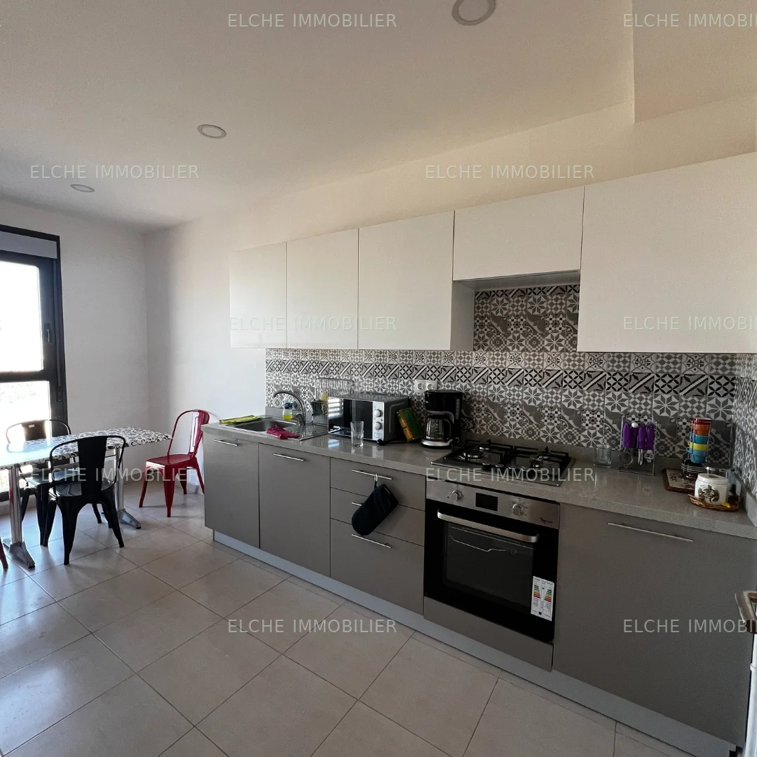 Appartement F4 à Louè