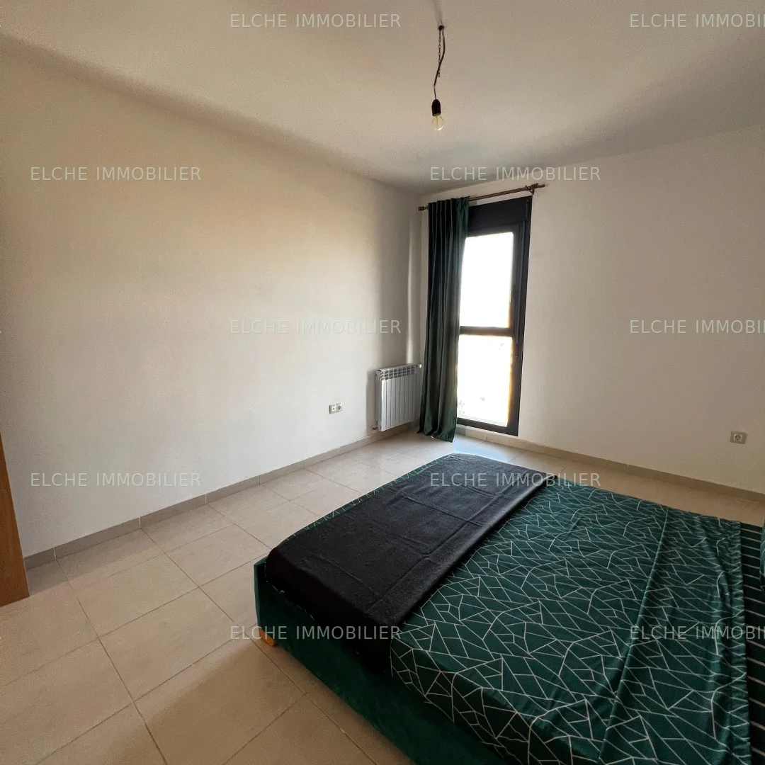 Appartement F4 à Louè