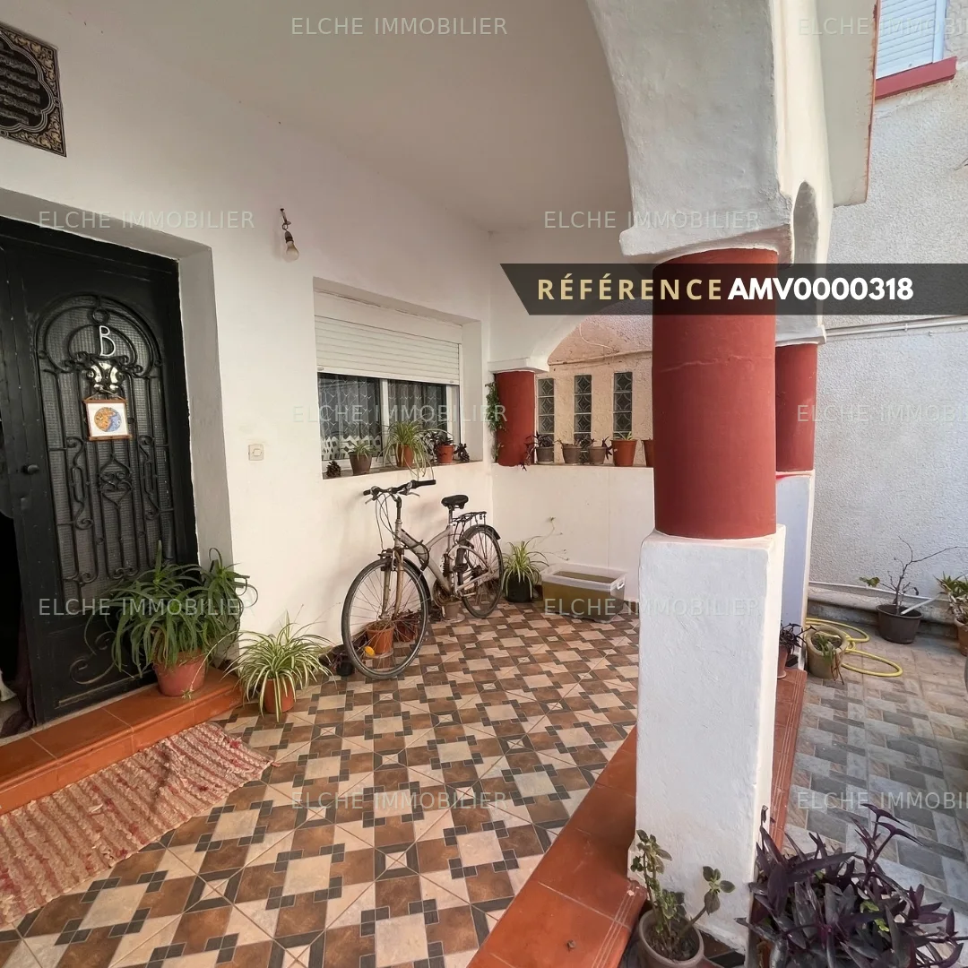 Maison R+1 À Vendre