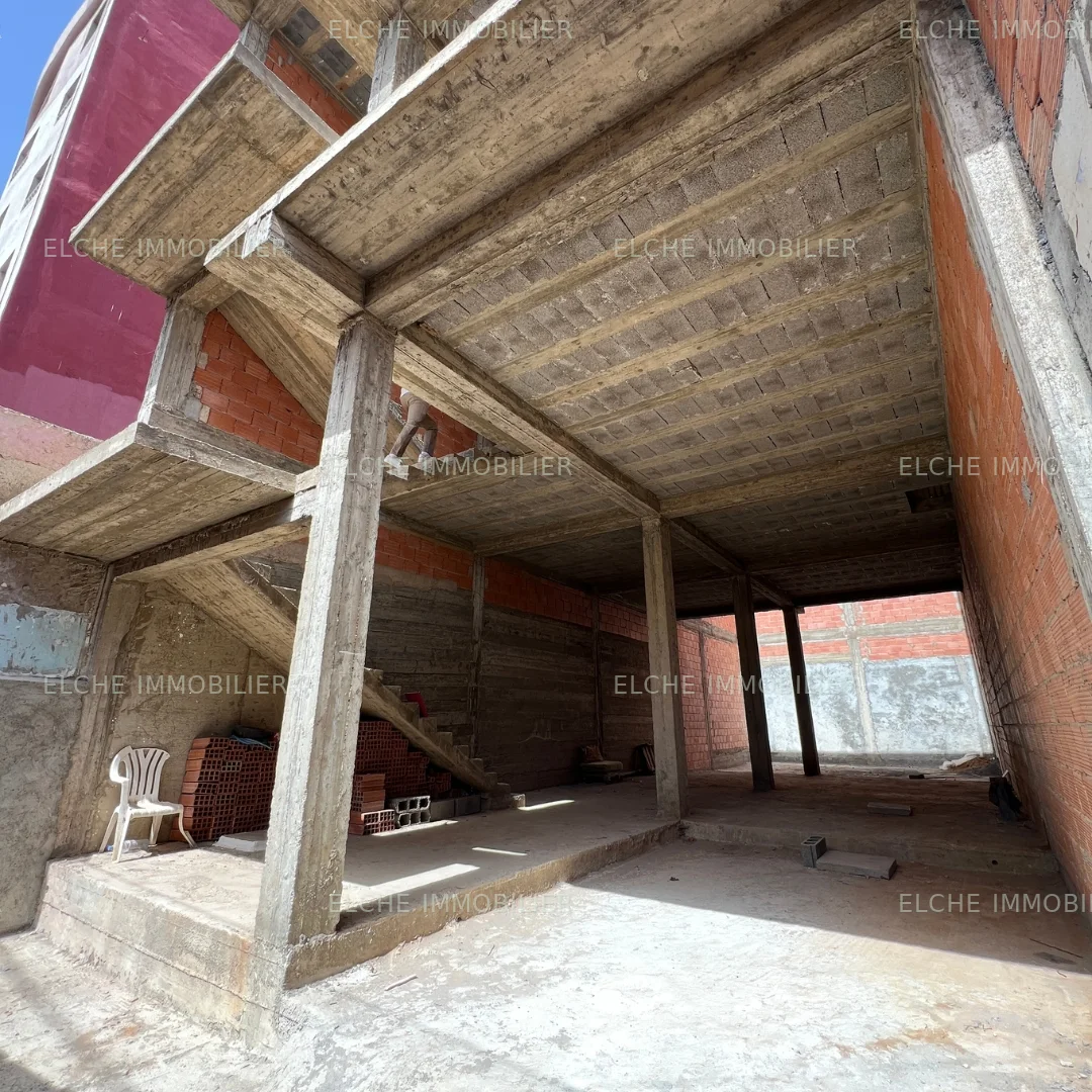 Villa carcasse R+2 à vendre