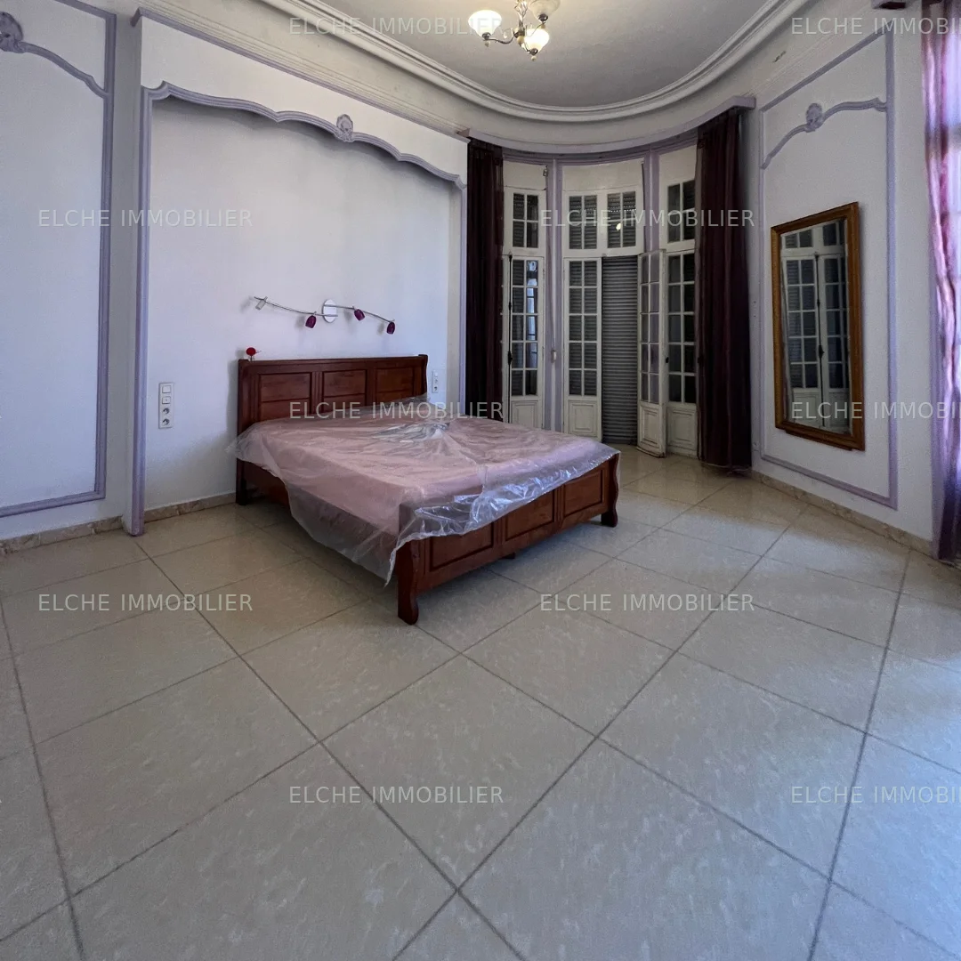 Appartement F6 a Vendre