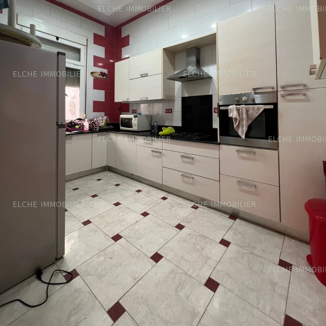 Appartement F6 a Vendre
