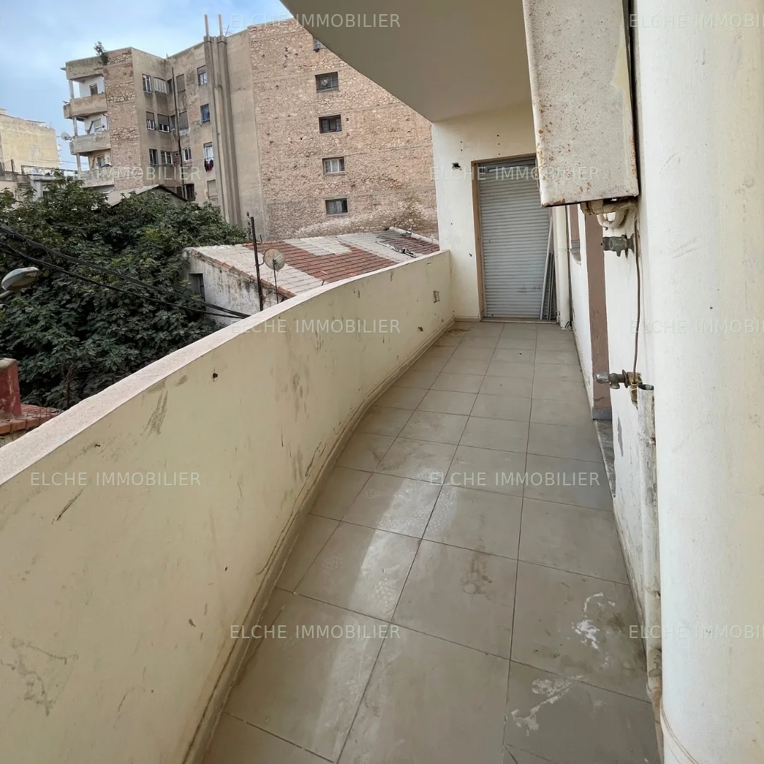Appartement F4 a Vendre