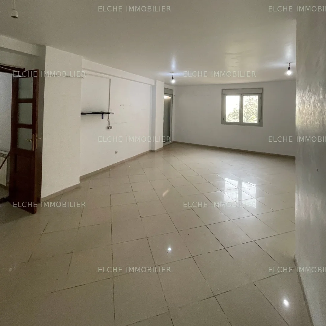 Appartement F4 a Vendre