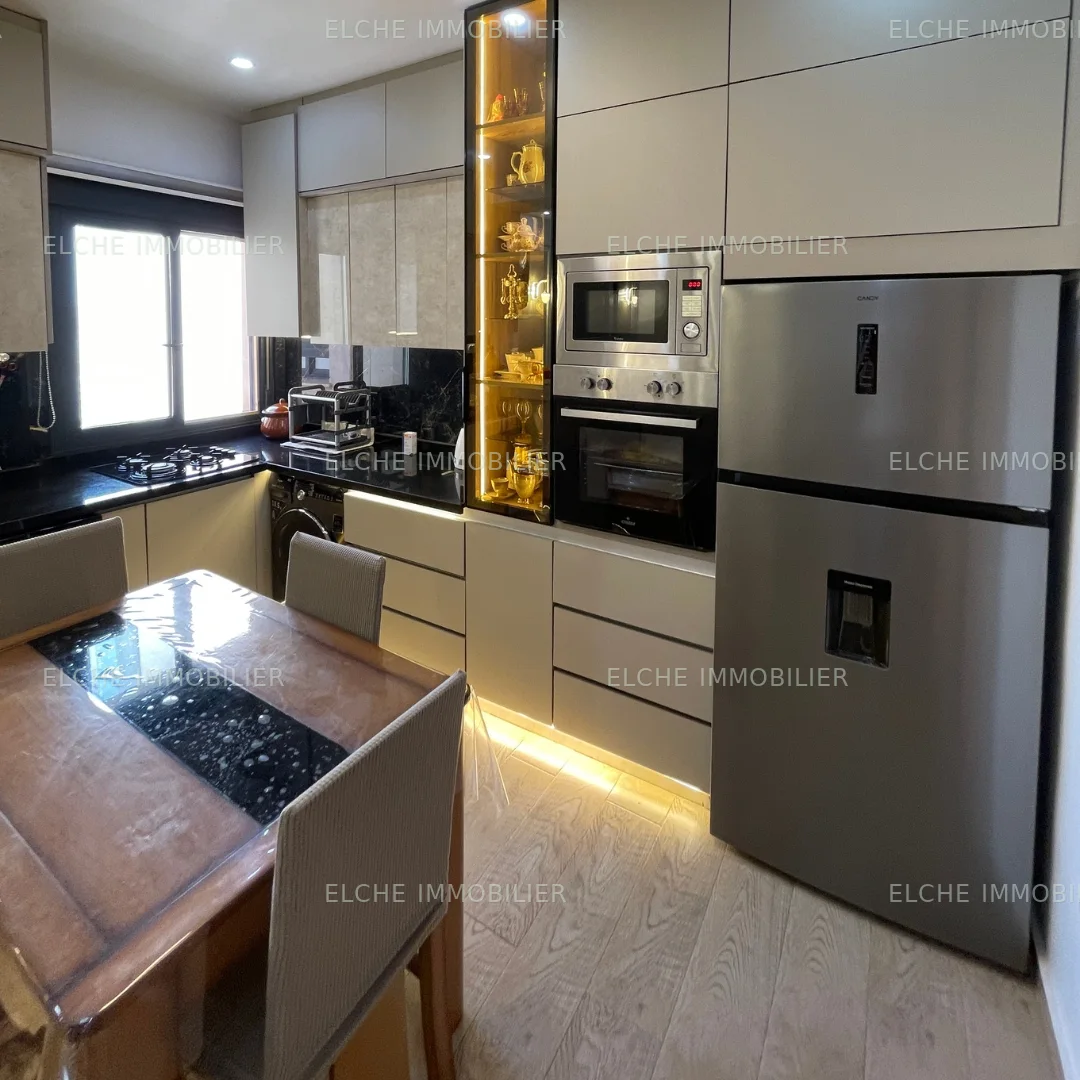 Appartement F4 a Vendre