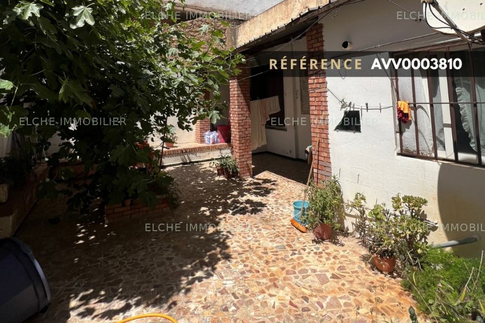 Maison ancien bati à vendre