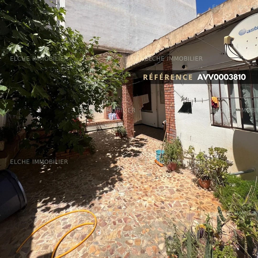 Maison ancien bati à vendre