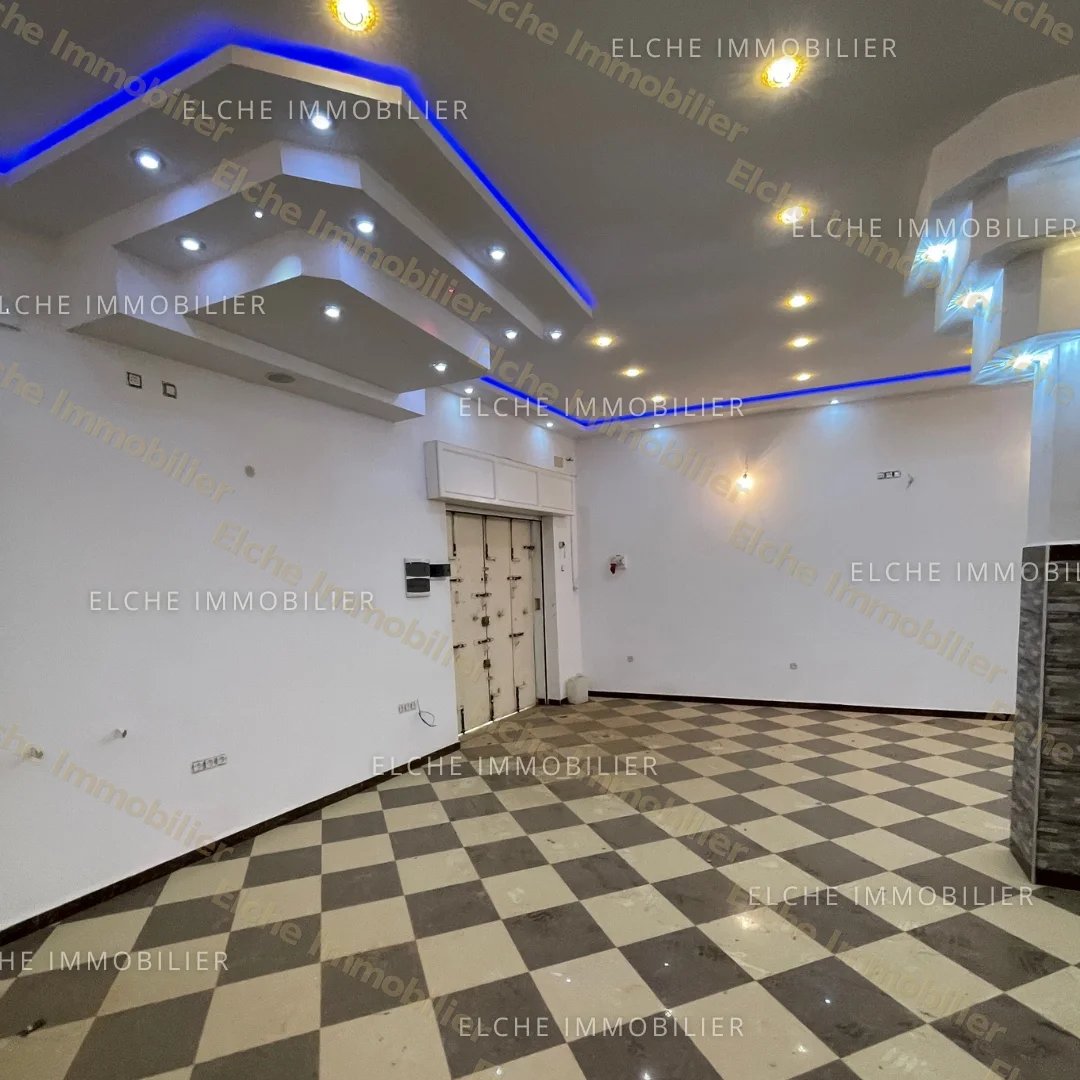 Villa commercial R+3 à vendre