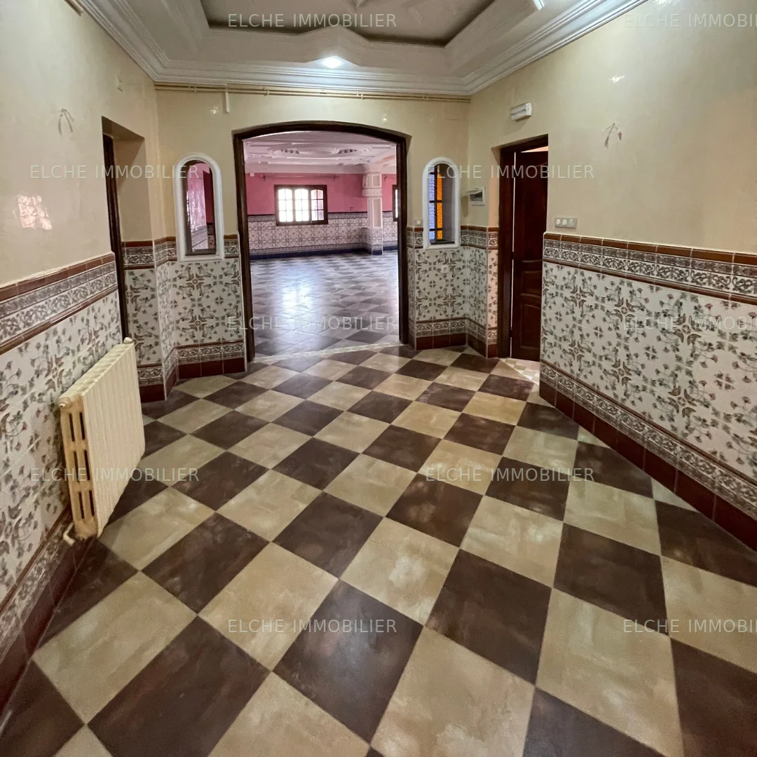 Villa commercial R+3 à vendre