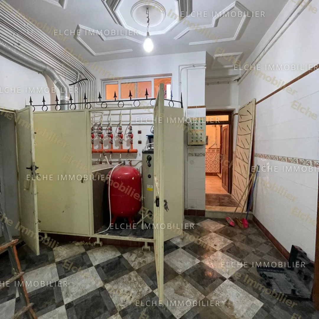 Villa commercial R+3 à vendre