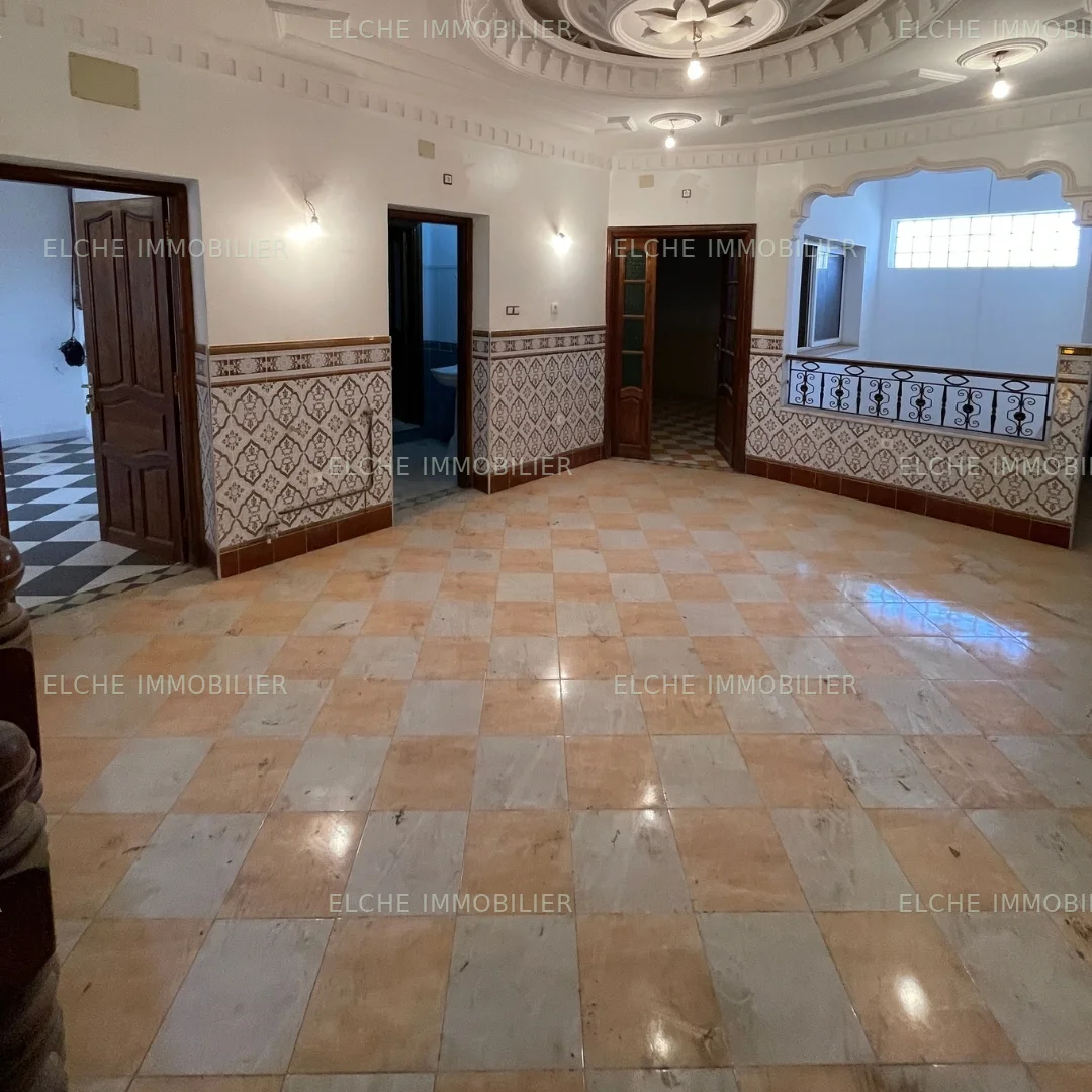 Villa commercial R+3 à vendre