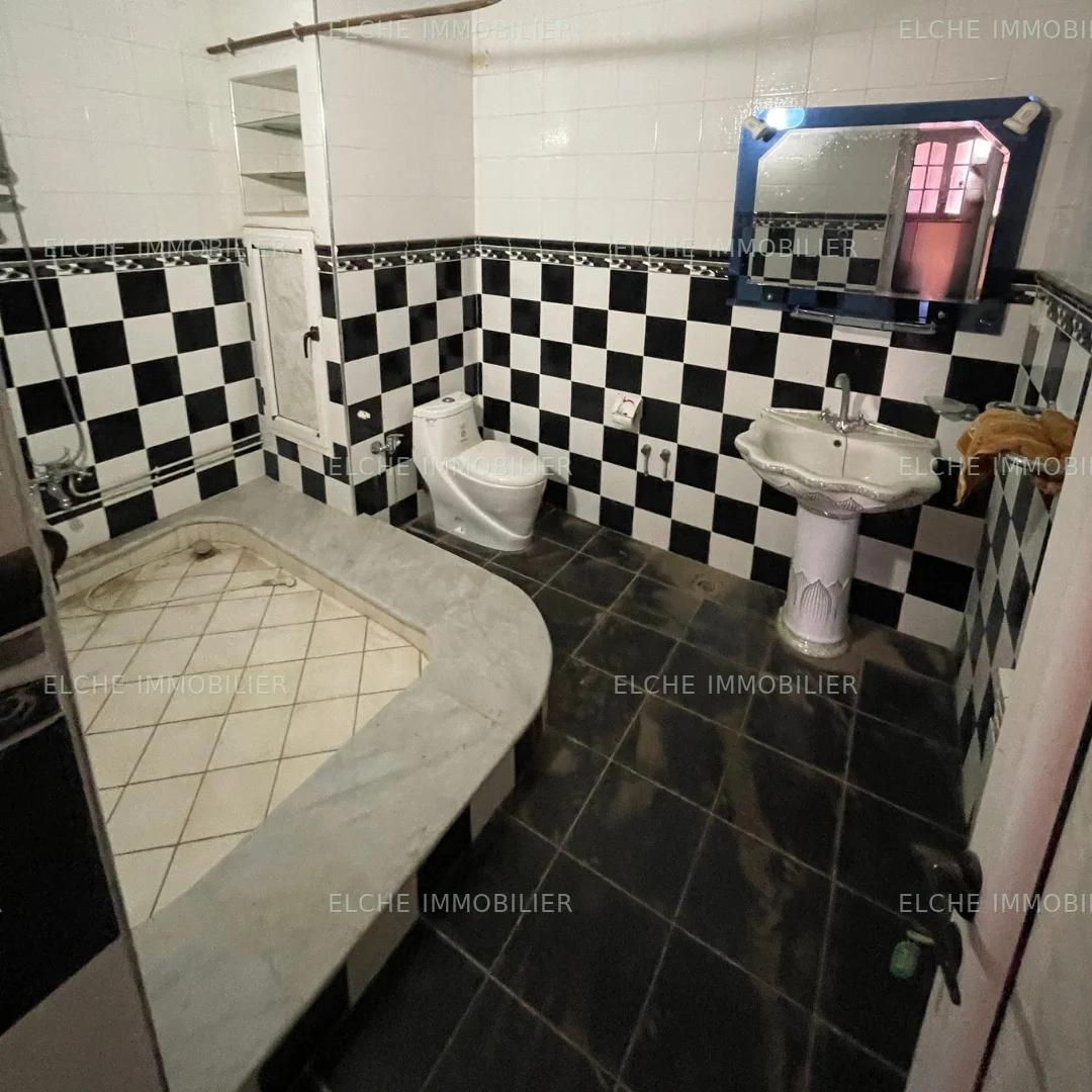 Villa commercial R+3 à vendre