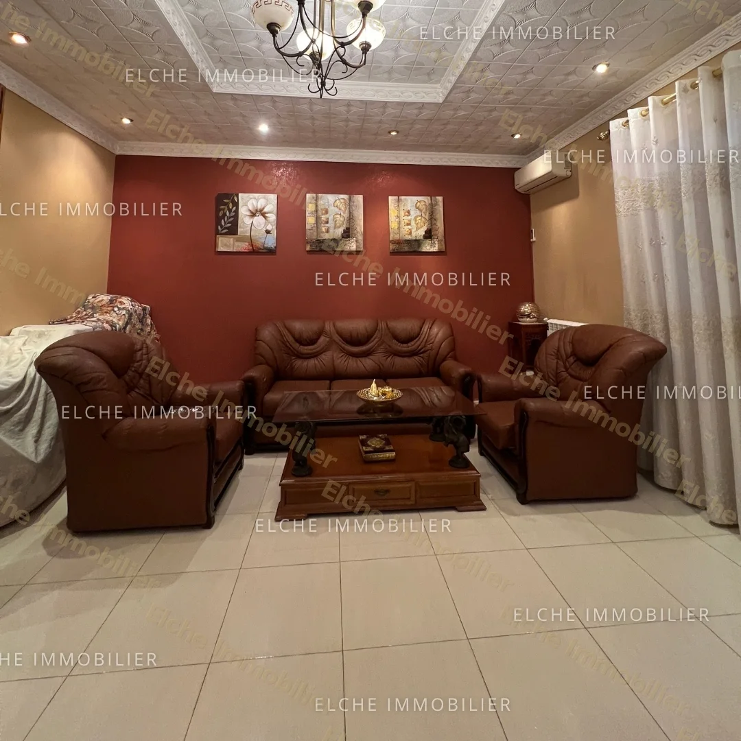 Villa R+1 à vendre