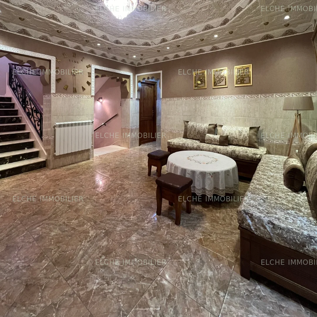 Villa R+1 à vendre