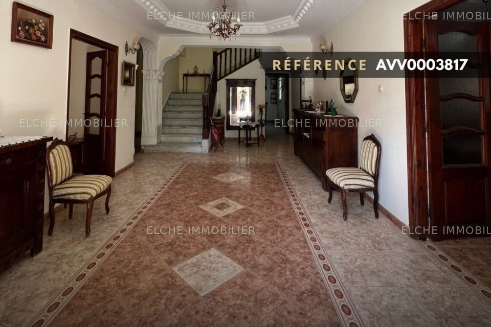 Villa R+1 à vendre