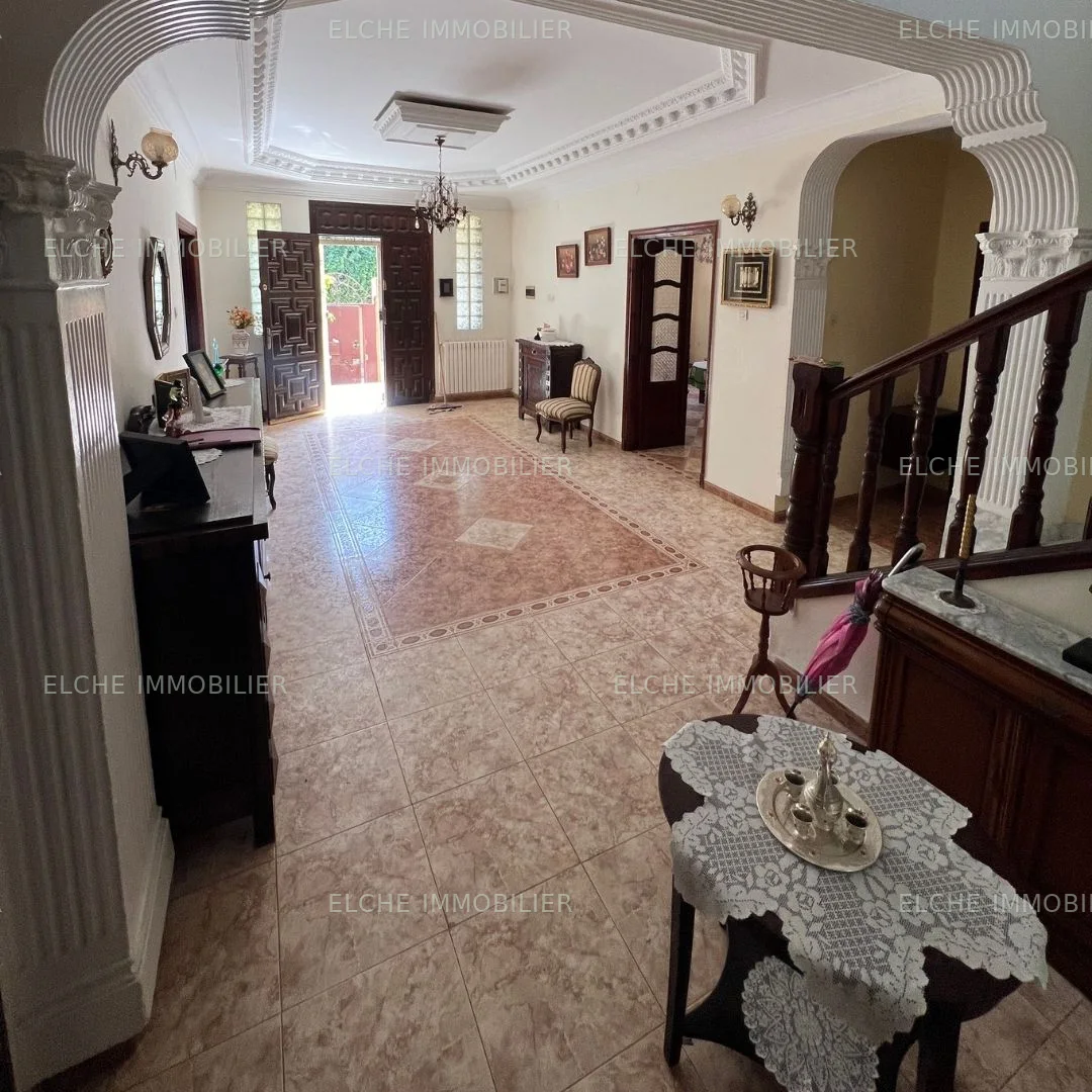 Villa R+1 à vendre