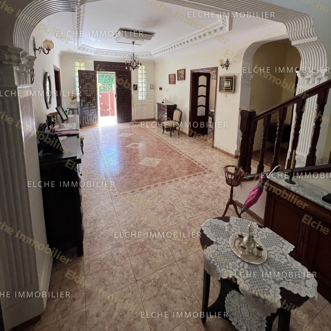 Villa R+1 à vendre