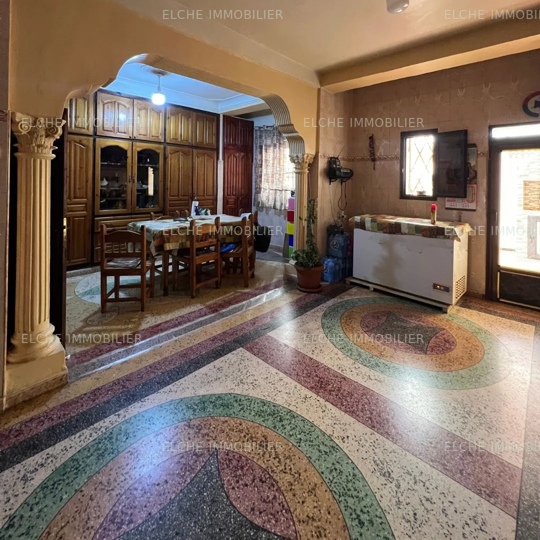 Villa ancienne à vendre