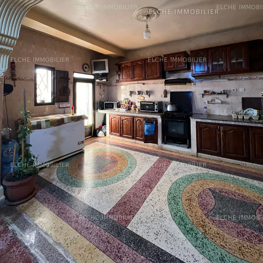 Villa ancienne à vendre