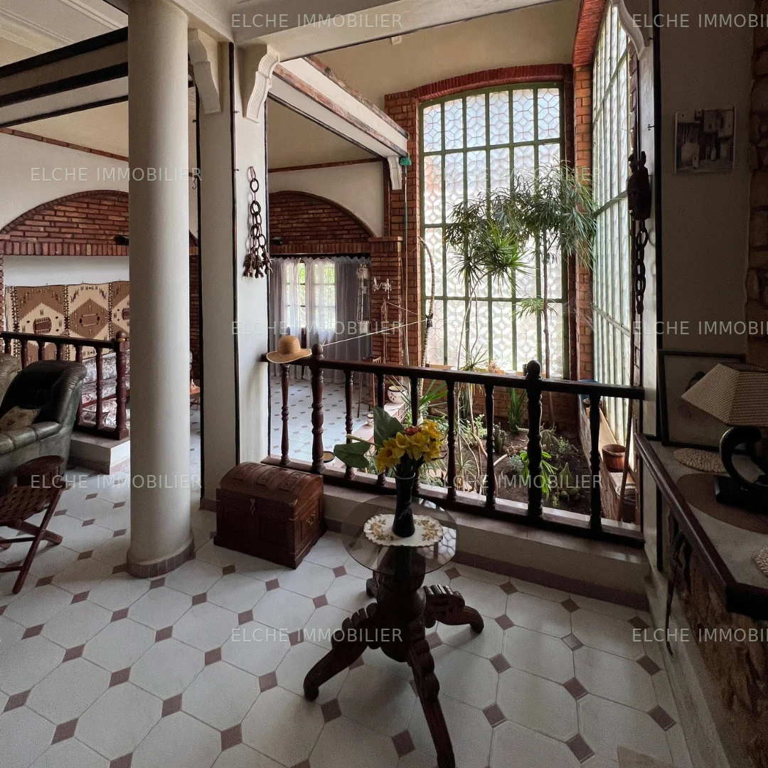 Villa R+1 à vendre